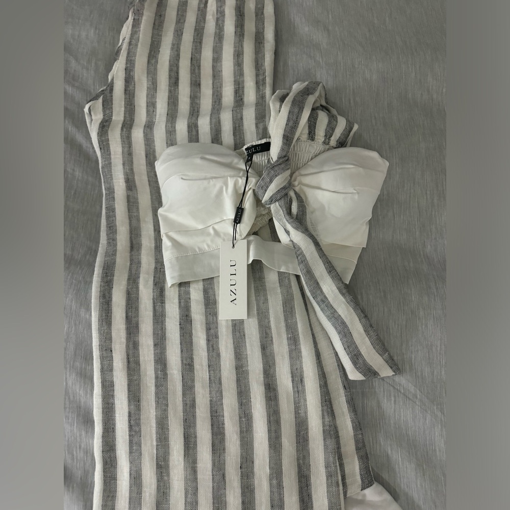 Azulu White and Gray Cartagena Striped Two-Piece Set size S